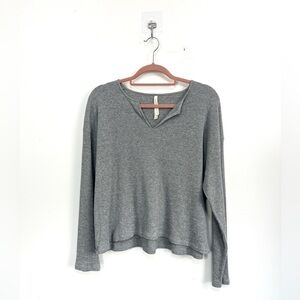 Aritzia The Group Babaton Grey Thermal Long Sleeve Sz Medium